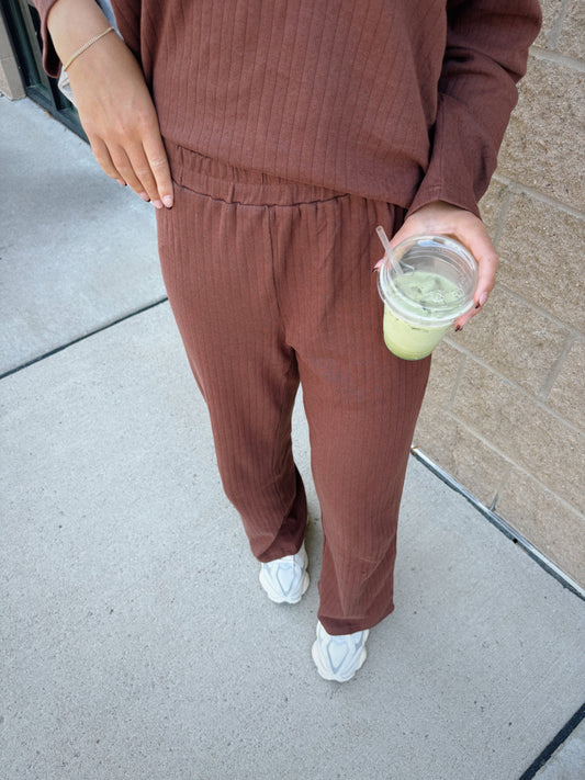 brown set bottoms