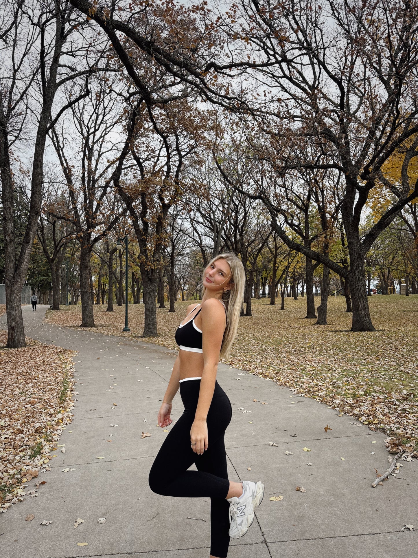 black double lined leggings